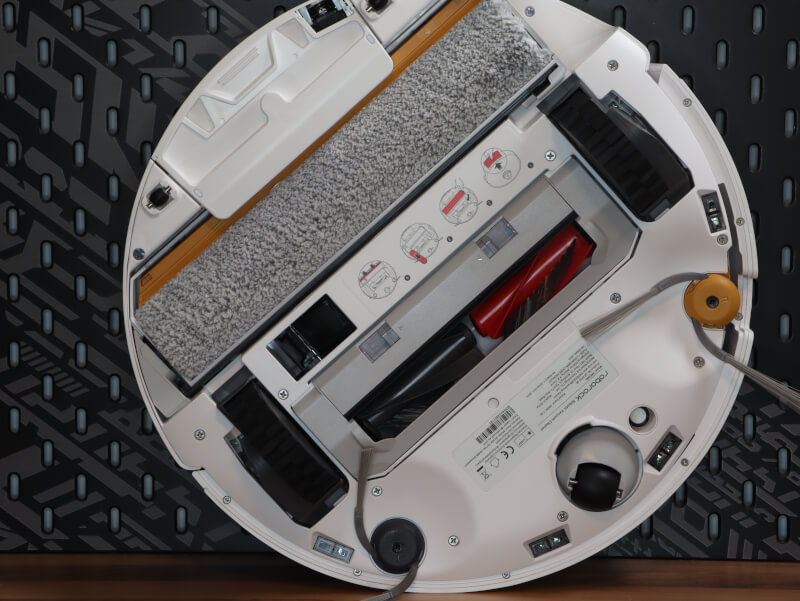 Flow Roborock Qrevo Curv 2 støvsuger robotstøvsuger robot AI Roller shield edge-adaptive dual anti-tangle multifunctional dock.JPG